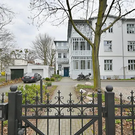 Victus Apartamenty, Niebieski 公寓 索波特
